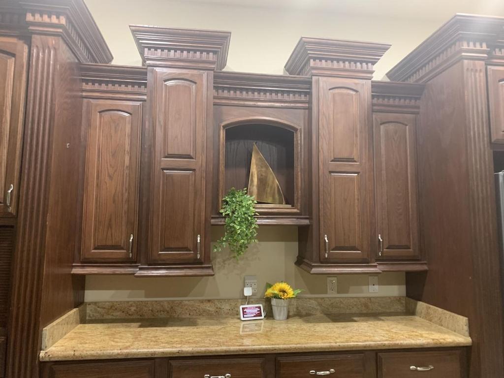 Brownsville Comfort 2 Bedroom 1 Bath , Spacious Kitchen And Outdoor Home Екстериор снимка