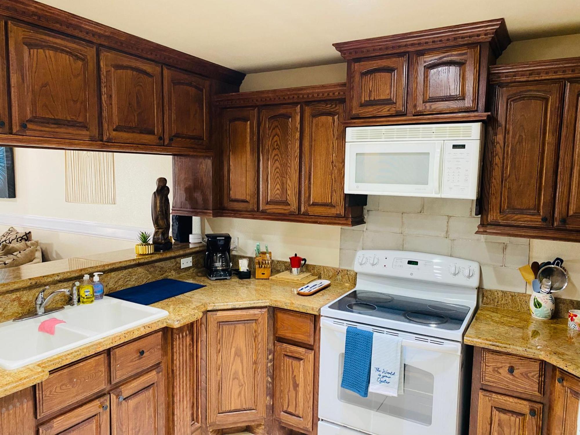 Brownsville Comfort 2 Bedroom 1 Bath , Spacious Kitchen And Outdoor Home Екстериор снимка